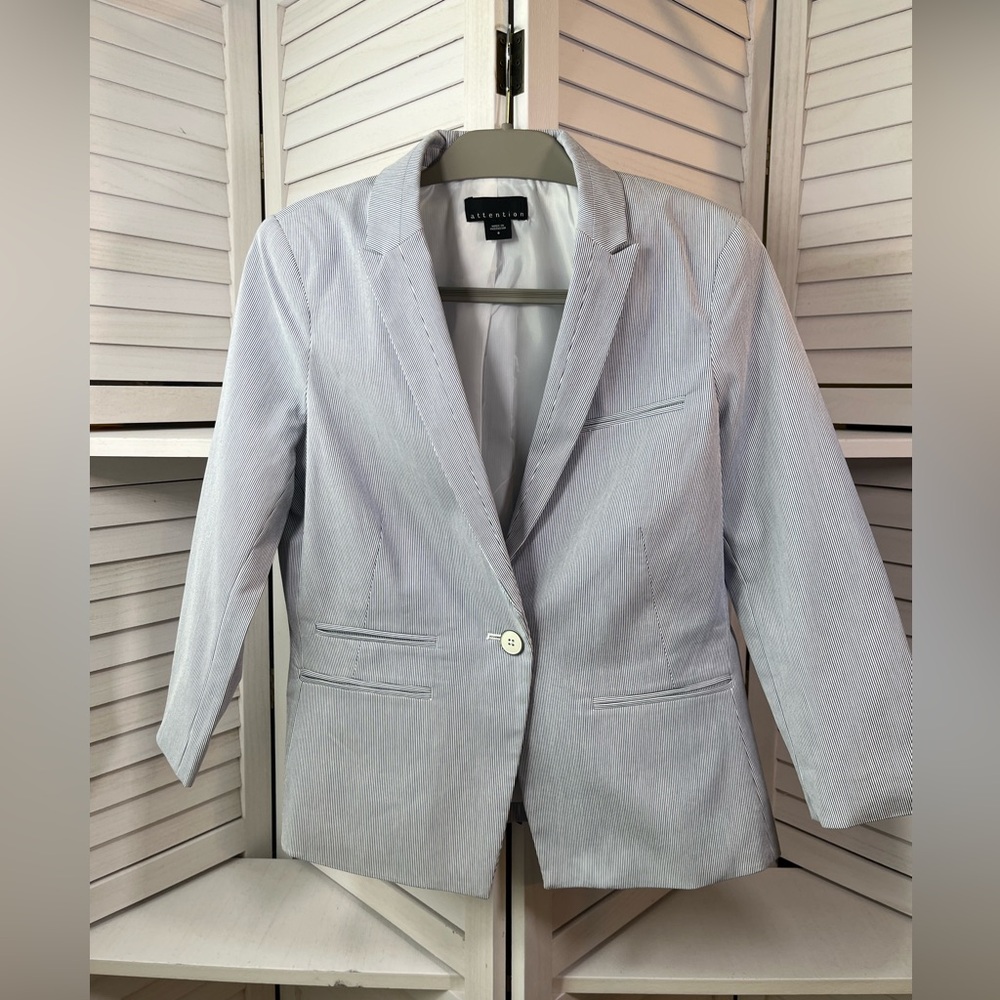 NWOT ATTENTIONON BLAZER